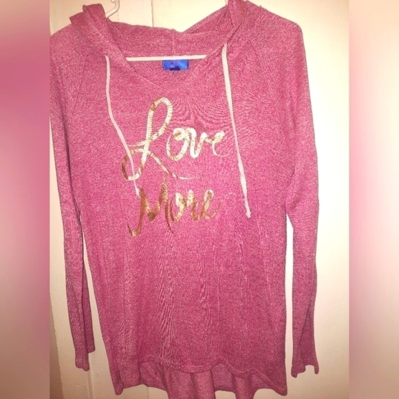 Tops - Lightweight pullover hoodie